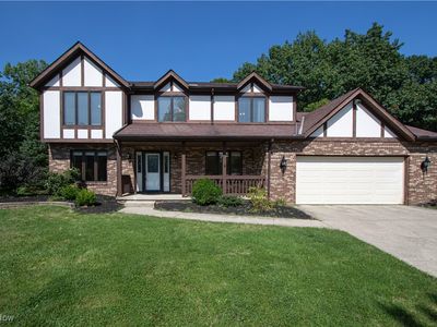15030 Waterford Dr, North Royalton, OH, 44133