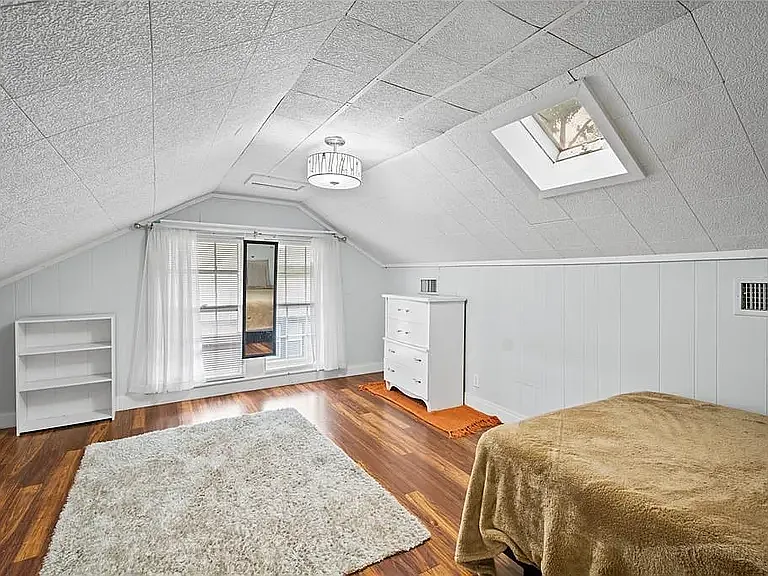 115 Ardmore Ave — Photo 15