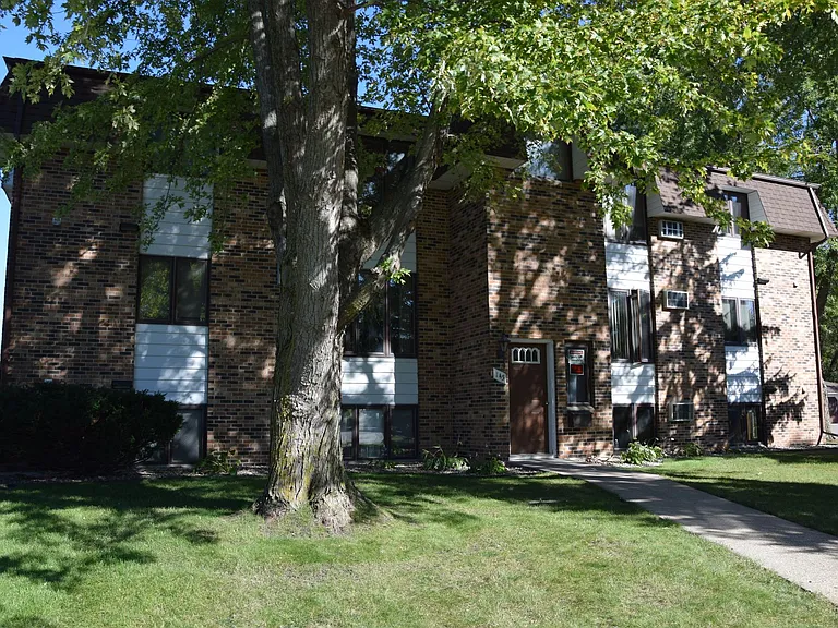 125 Heather Ln — Photo 1