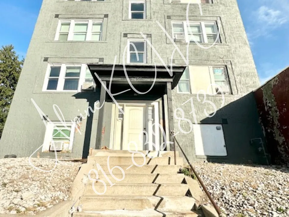 2455 Brooklyn Ave #2N