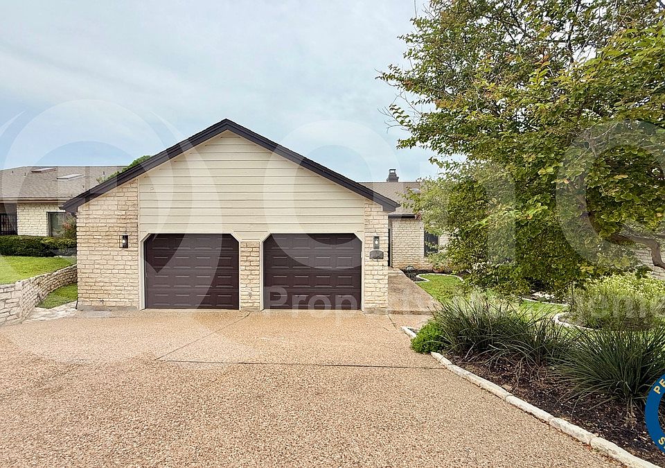 1st image of 112 Paragon Ct