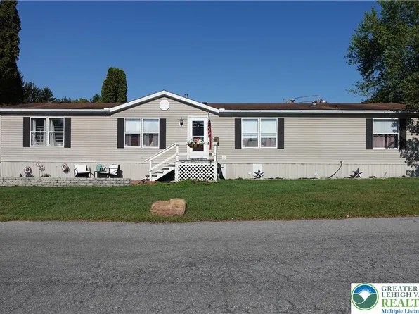 3413 Cougar Cir N, Orefield, PA 18069