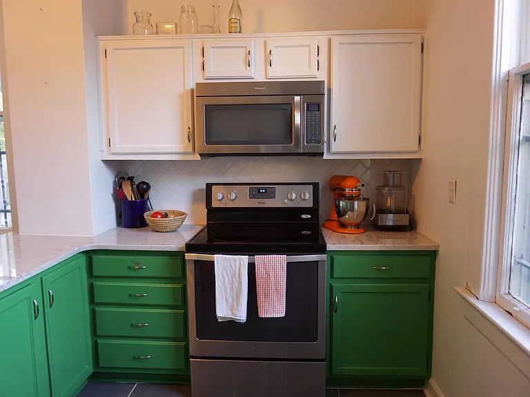 1179 Sledge Ave — Photo 5