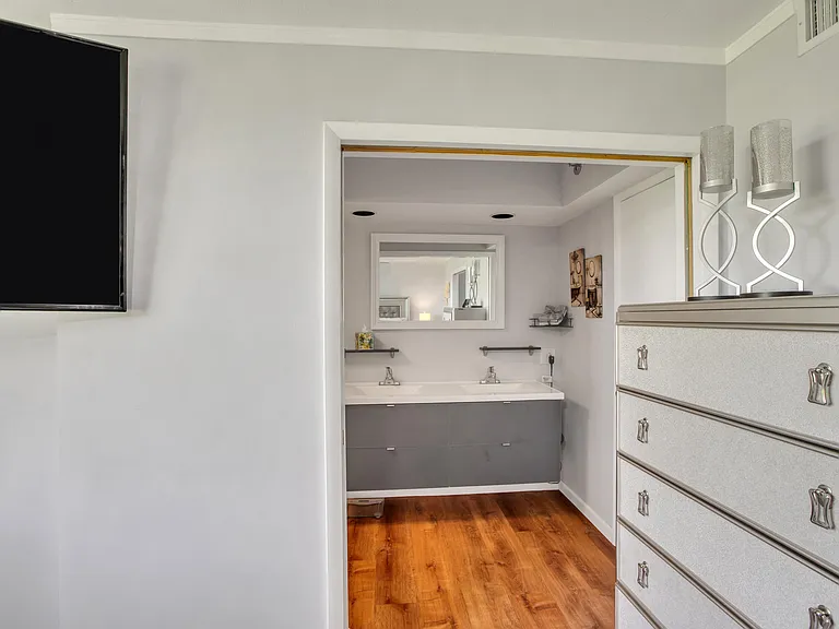 955 Egret Cir #104 — Photo 29
