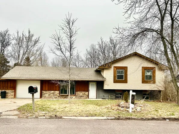 521 E Hackberry Blvd, Columbia, MO 65202