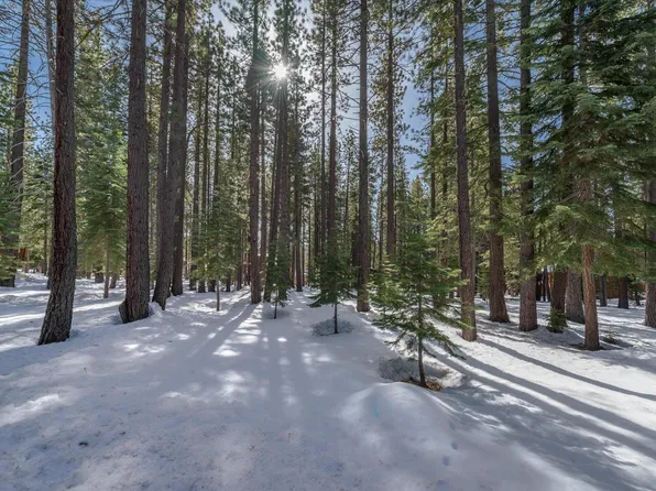 13300 Muhlebach Way, Truckee, CA 96161