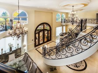 7367 149a St, Surrey, BC V3S 3H4