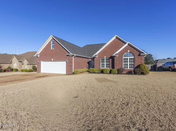 38 Hearthstone Cv, Jackson, TN 38305