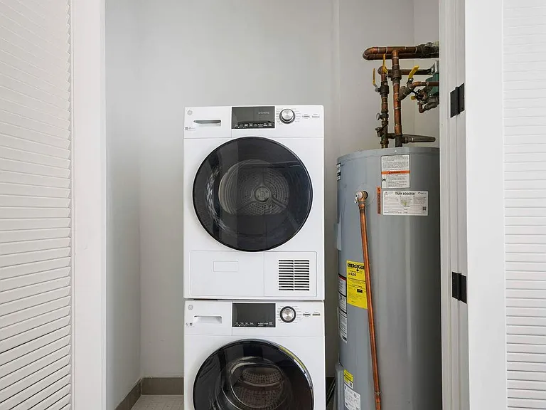 10 Quincy St #1F — Photo 9