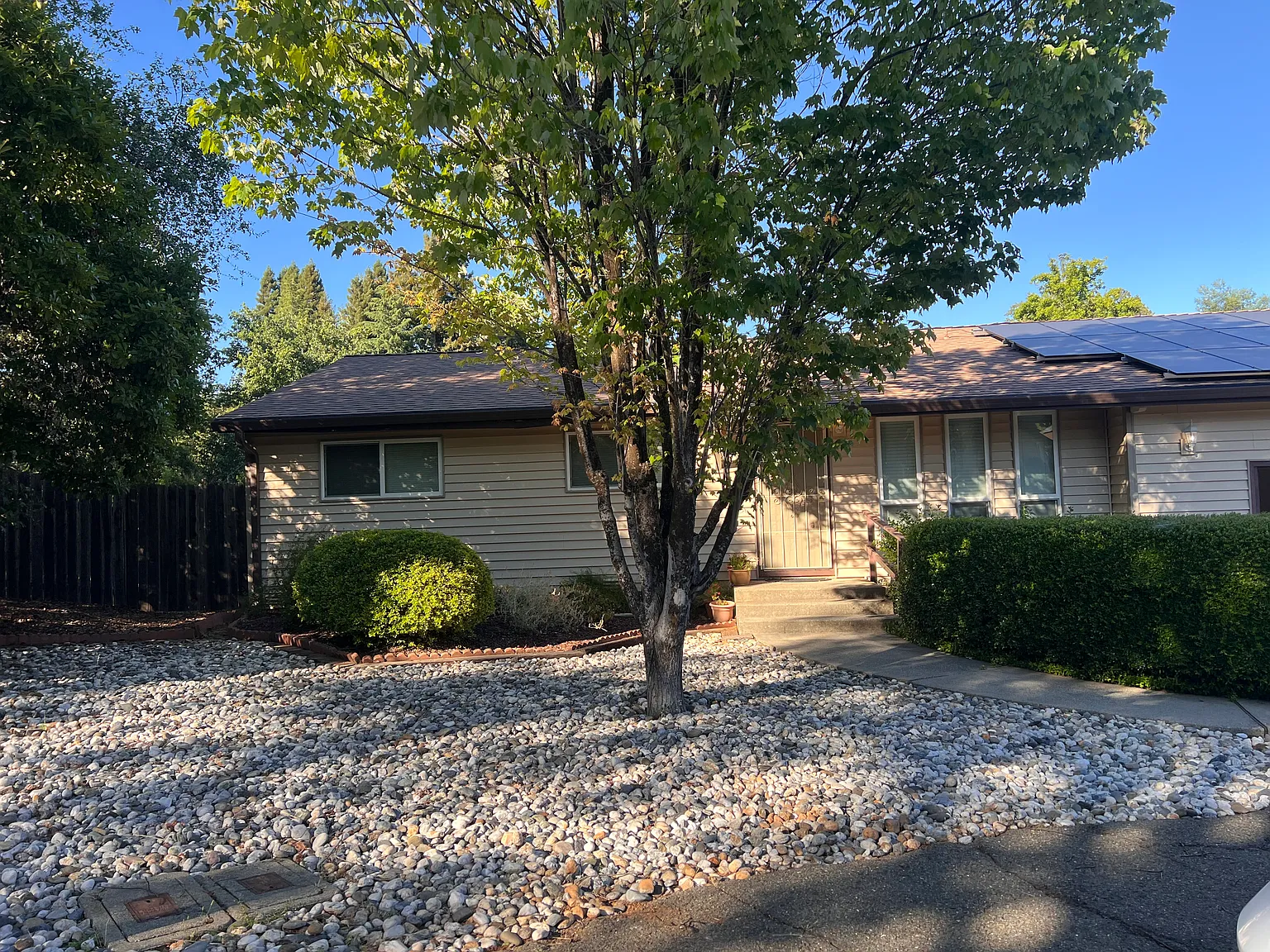3 bed, 1440 sqft, $3,500 — Photo 2