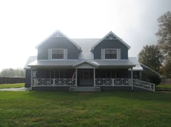 1917 Dr Beckcom Dr, Deridder, LA 70634