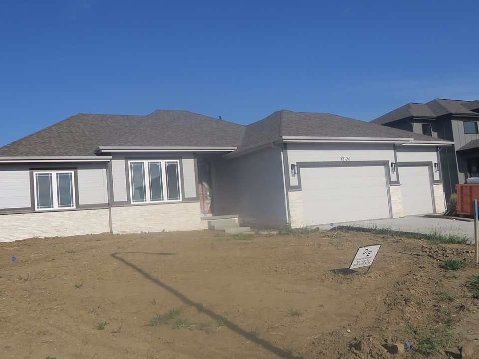 1st image of 12126 S 204th St