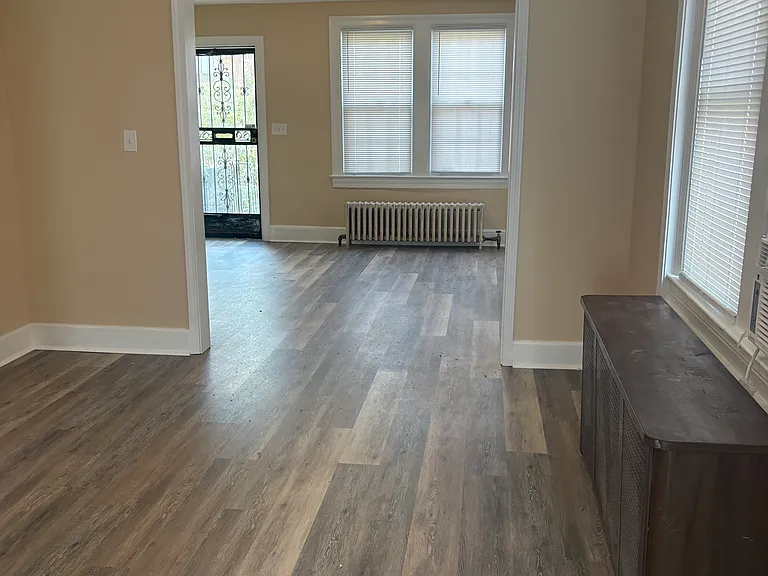 812 Tuckerman St NW — Photo 4