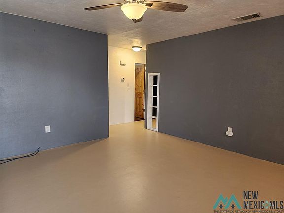 4th image of 506 S Olive St
