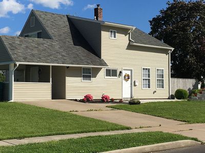 216 Indian Creek Dr, Levittown, PA, 19057