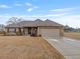 18 Liberty Bell Dr, Eclectic, AL 36024