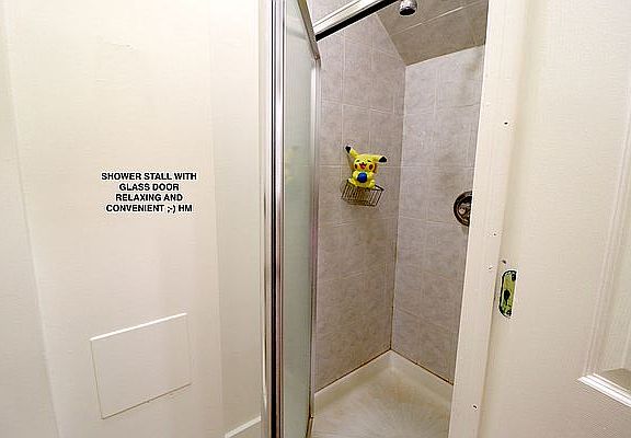 4th image of 344 W 46th St APT 1R