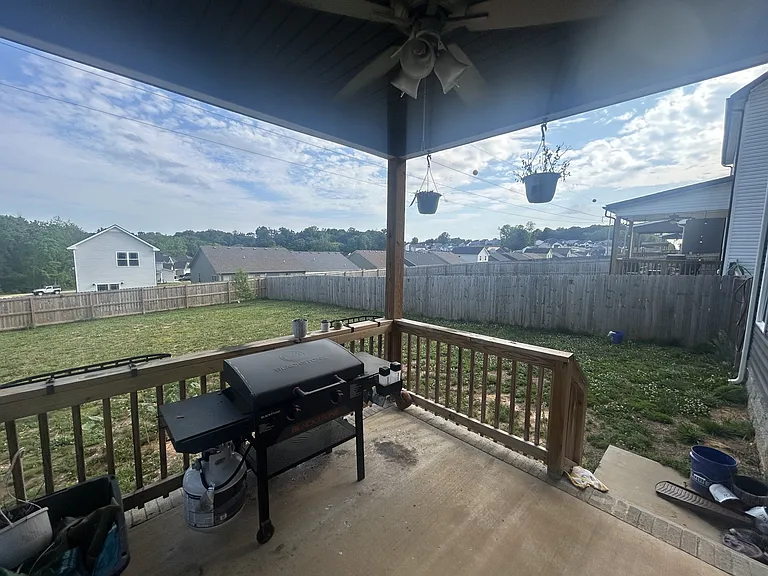 427 Mattingly Dr — Photo 23