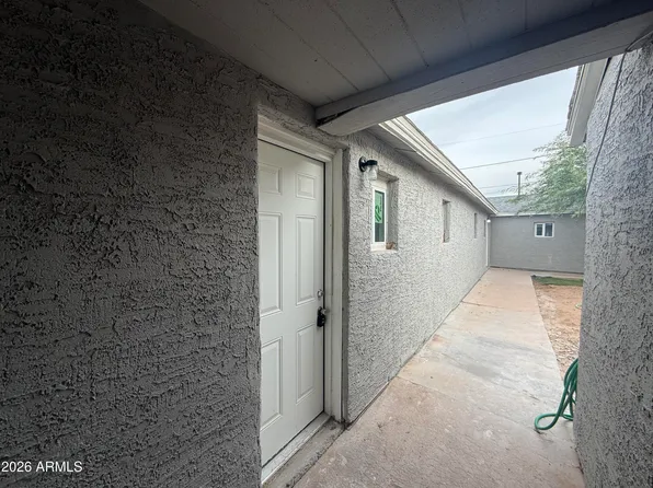 185 W Morelos St APT 8, Chandler, AZ 85225