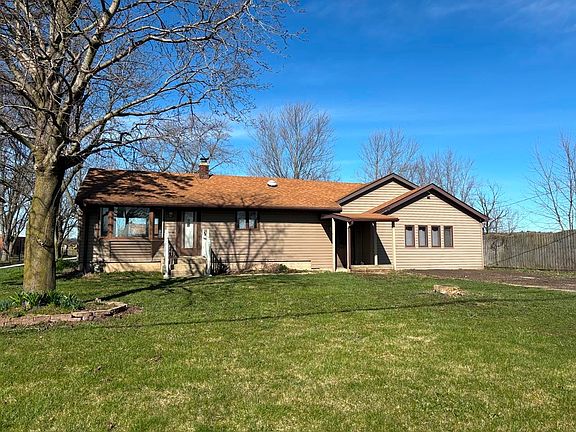 1982 N Meridian Rd, Rockford, IL 61101 | Zillow