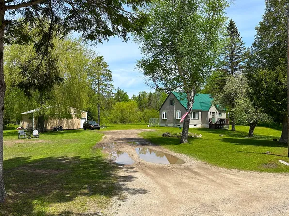 1912 W Charles Moran Rd, Moran, MI 49760