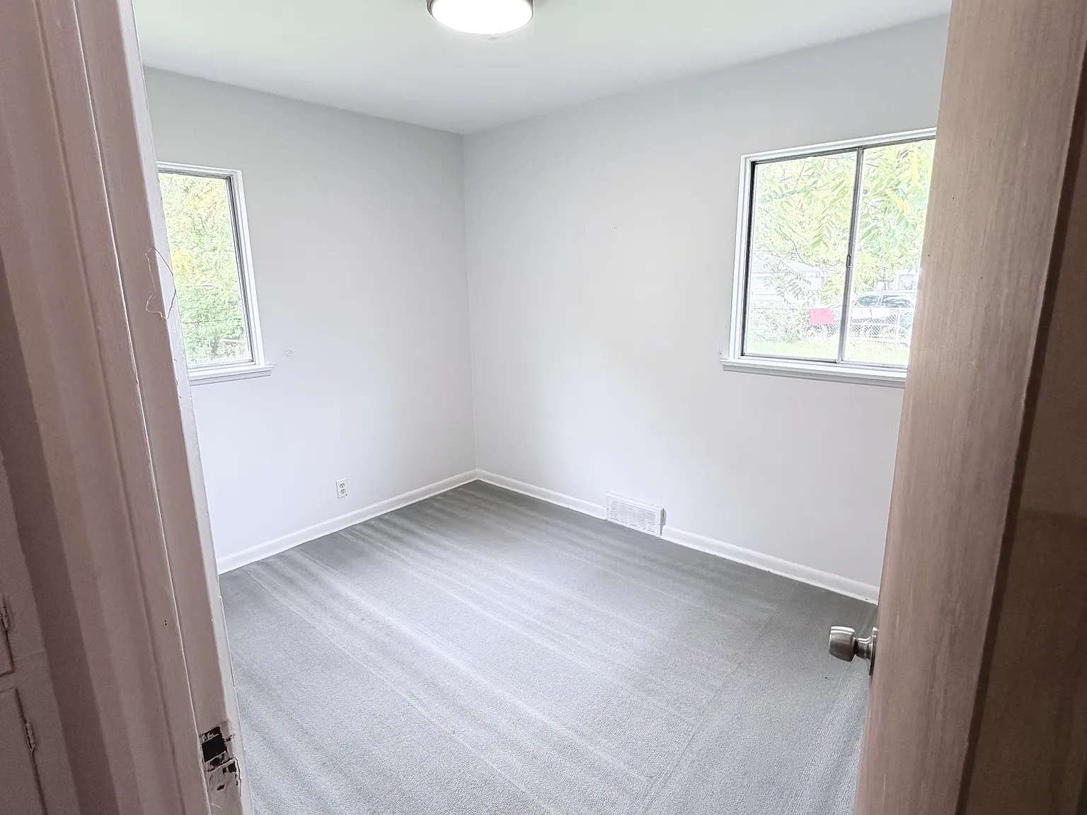 3 bed, 1011 sqft, $1,200 — Photo 4
