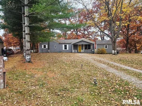 11130 Catatoga Dr, Plainview, IL 62685