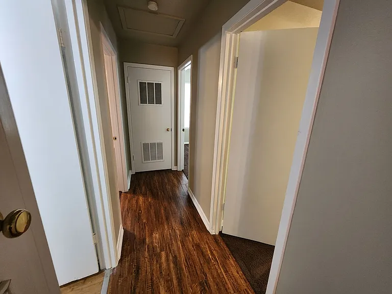 404 Franklin Blvd #A — Photo 22