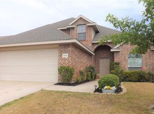 2025 Wagon Trl, Heartland, TX 75126