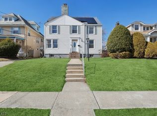 40 Princeton Rd, Elizabeth, NJ 07208