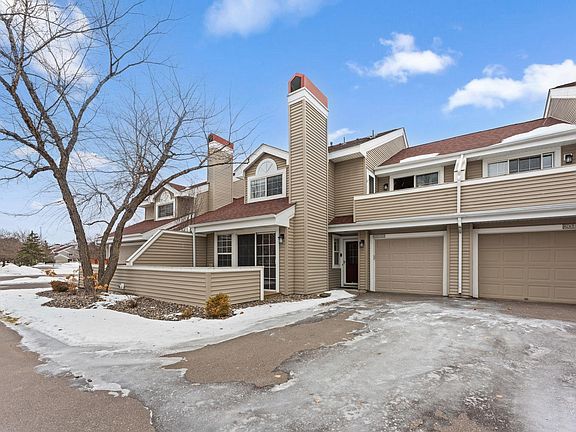 2nd image of 2040 Shenandoah Ct Unit B