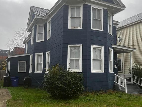 3rd image of 155 Chautauqua Ave APT 1