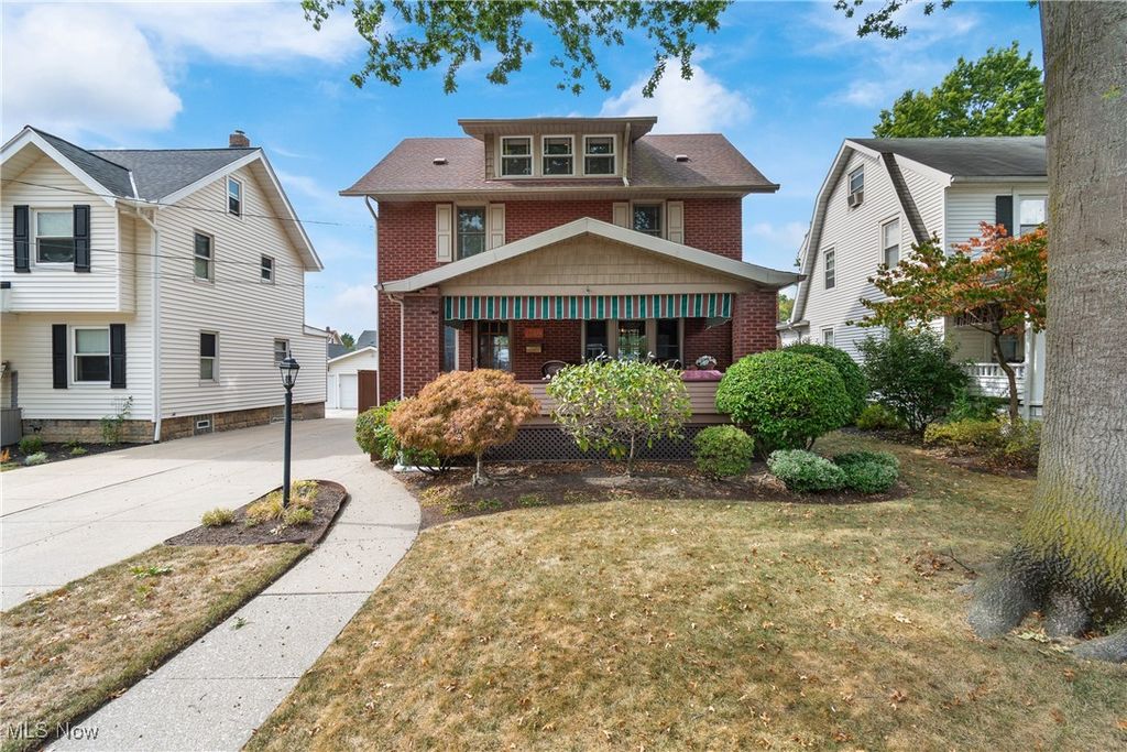 Real estate listing image