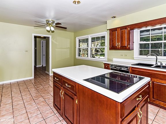 2nd image of 2448 Brookwood Dr