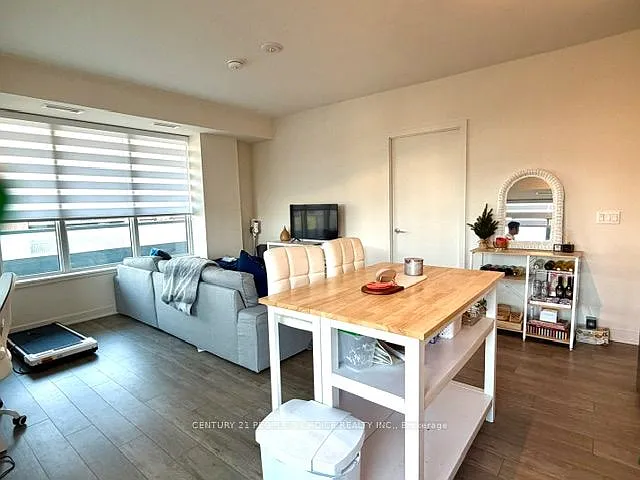 212 King William St #503 — Photo 6