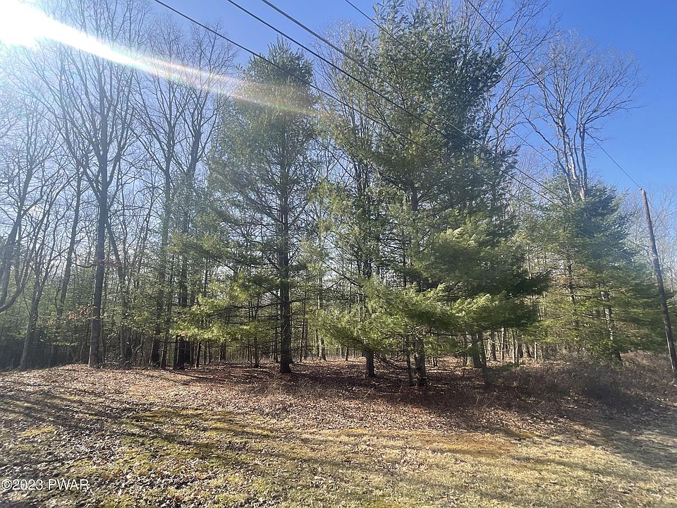 1st image of Briarcrest Dr
