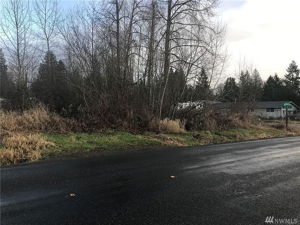 1st image of 4601 141st St E