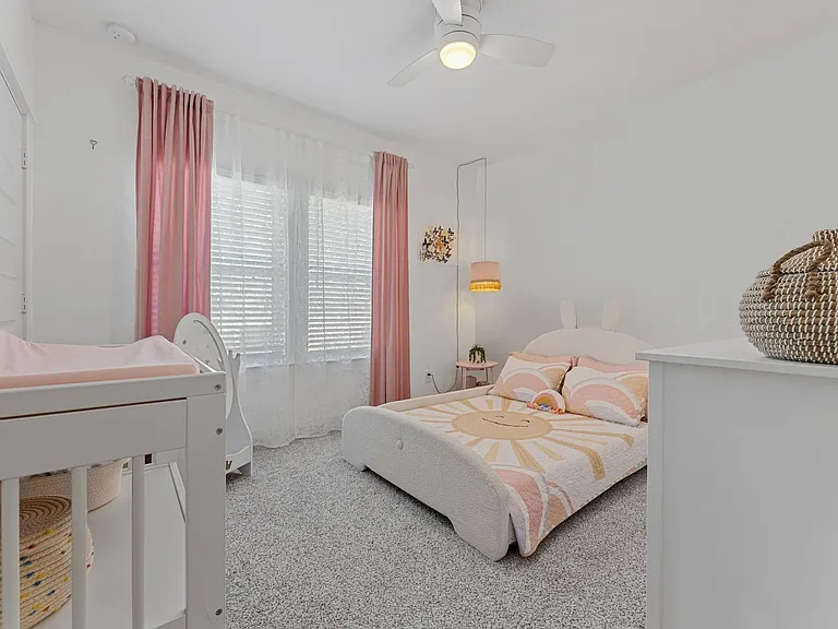 10930 Brambling Wood Dr — Photo 32