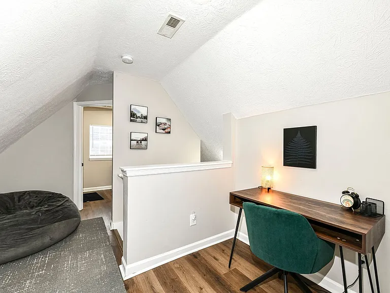1456 Grant St — Photo 12