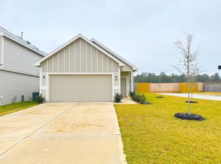 14071 Chinook Dr, Conroe, TX 77384