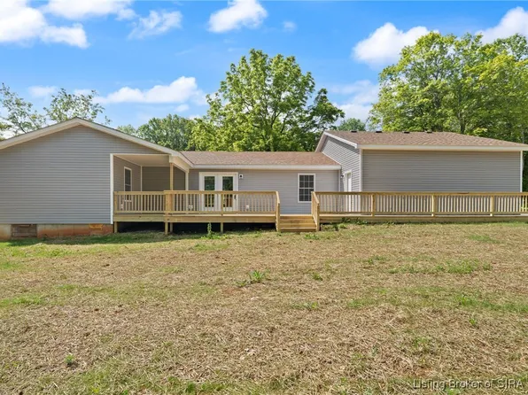 654 Sky Aire Road NE, Corydon, IN 47112