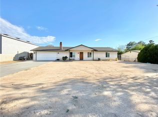 17833 Smoke Tree St, Hesperia, CA 92345