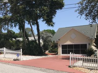 183 Highland Rd, Tarpon Springs, FL 34689