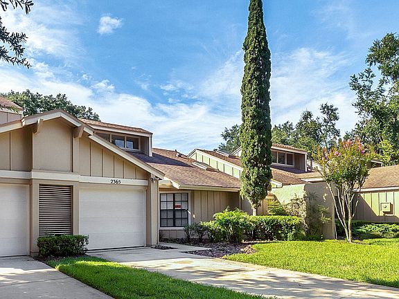 3rd image of 2365 Sierra Ln