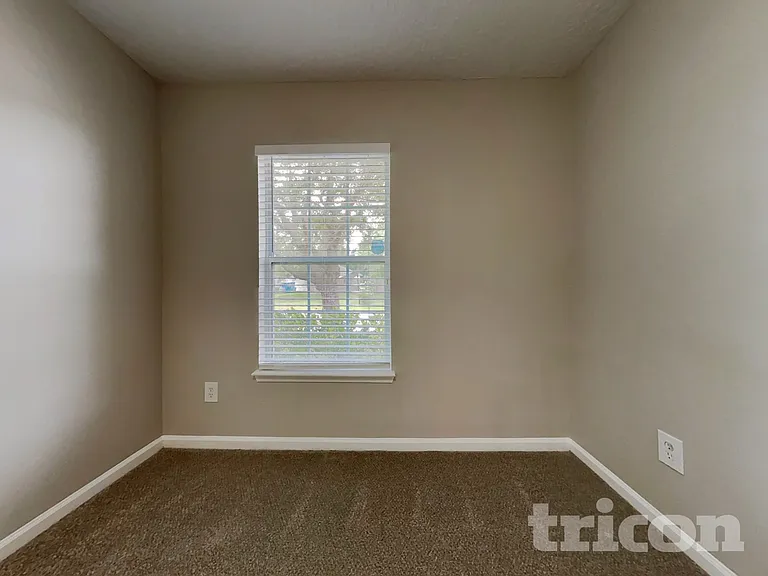 13730 Fish Eagle Dr W — Photo 13