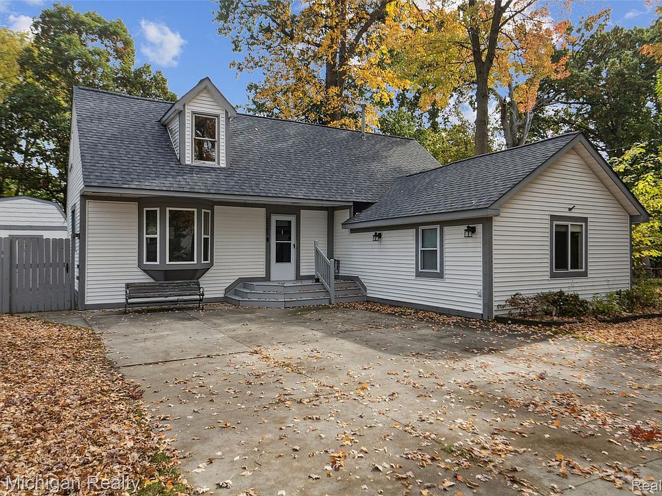 1st image of 2262 Overridge Ave