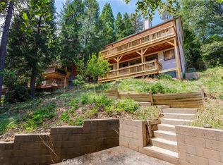 24577 San Moritz Dr, Crestline, CA 92325