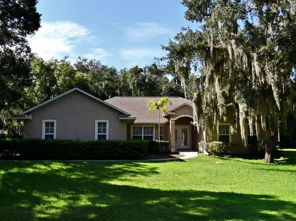 2205 River Branch Drive, Fort Pierce, FL 34981