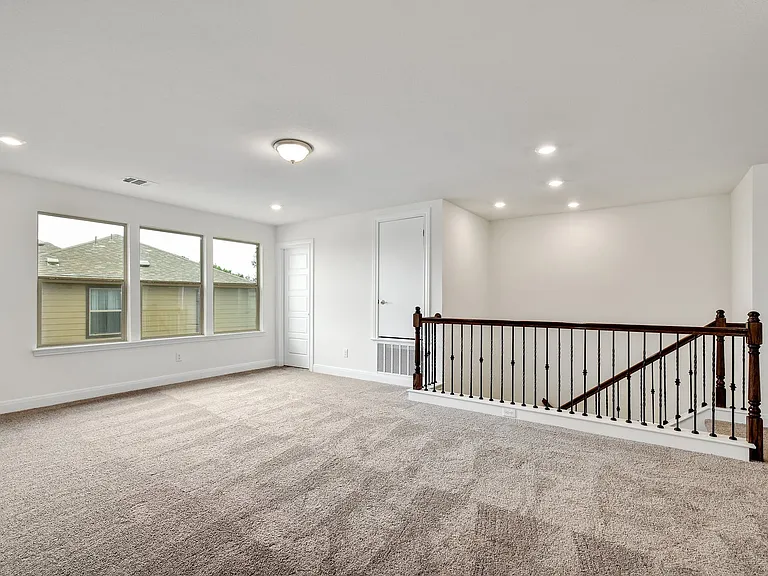 108 Redcliff Path — Photo 26
