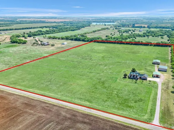 1394 Pike Rd, Gunter, TX 75058